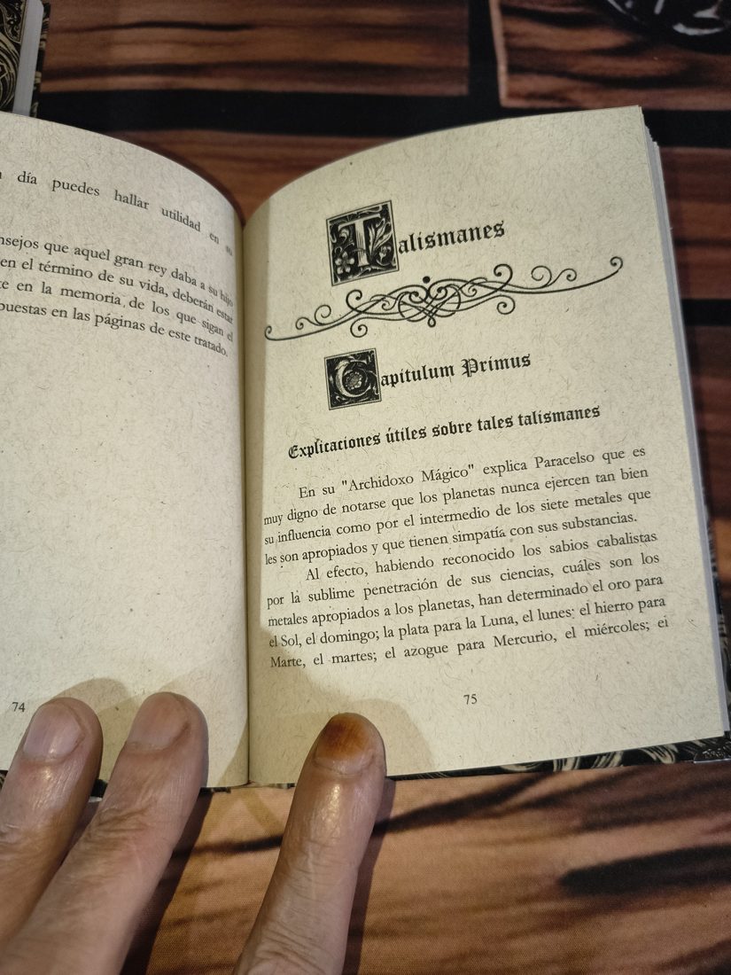 Portadilla interior, edición artesanal limitada